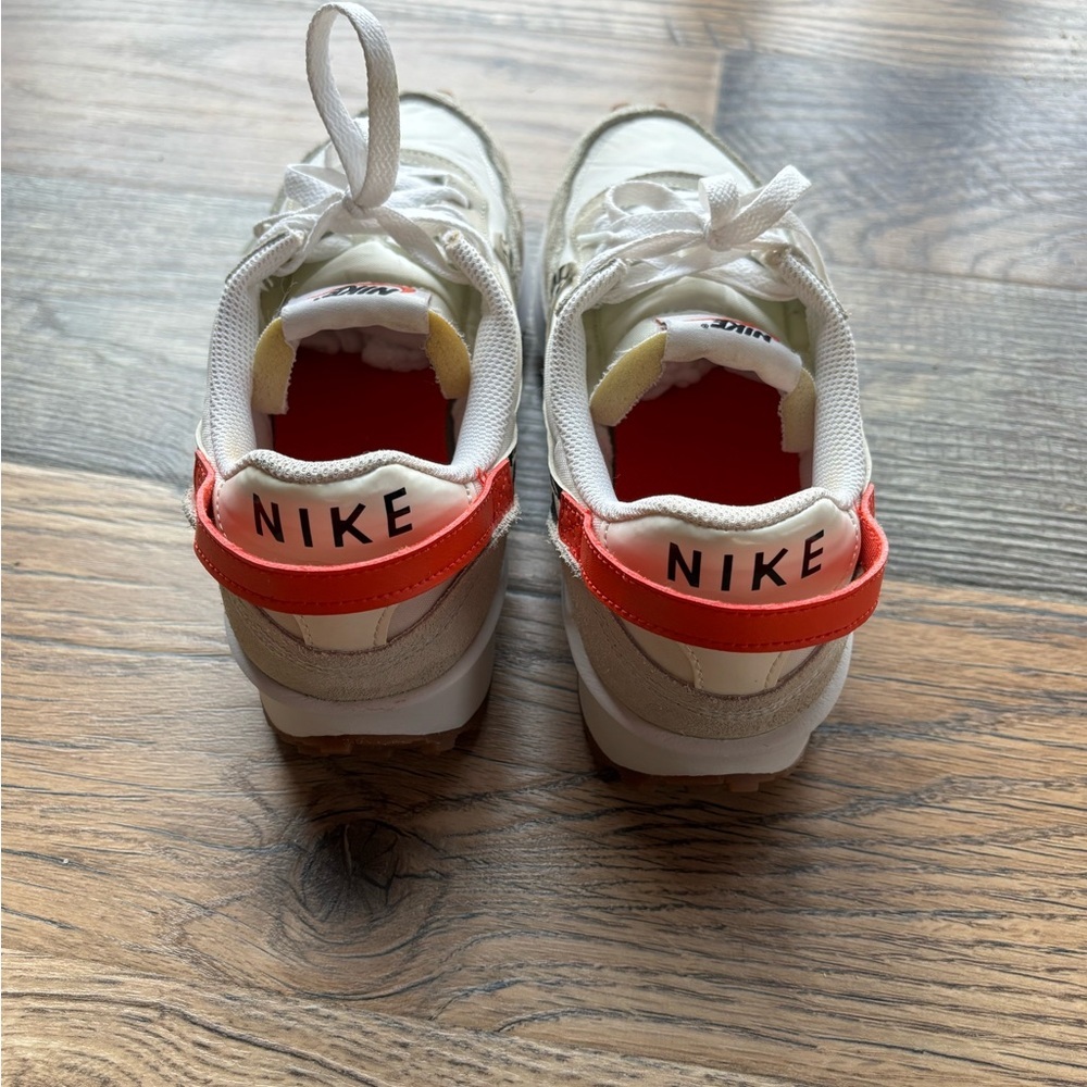 Nike Women's Cheetah Sneakers - Picture 4 of 7